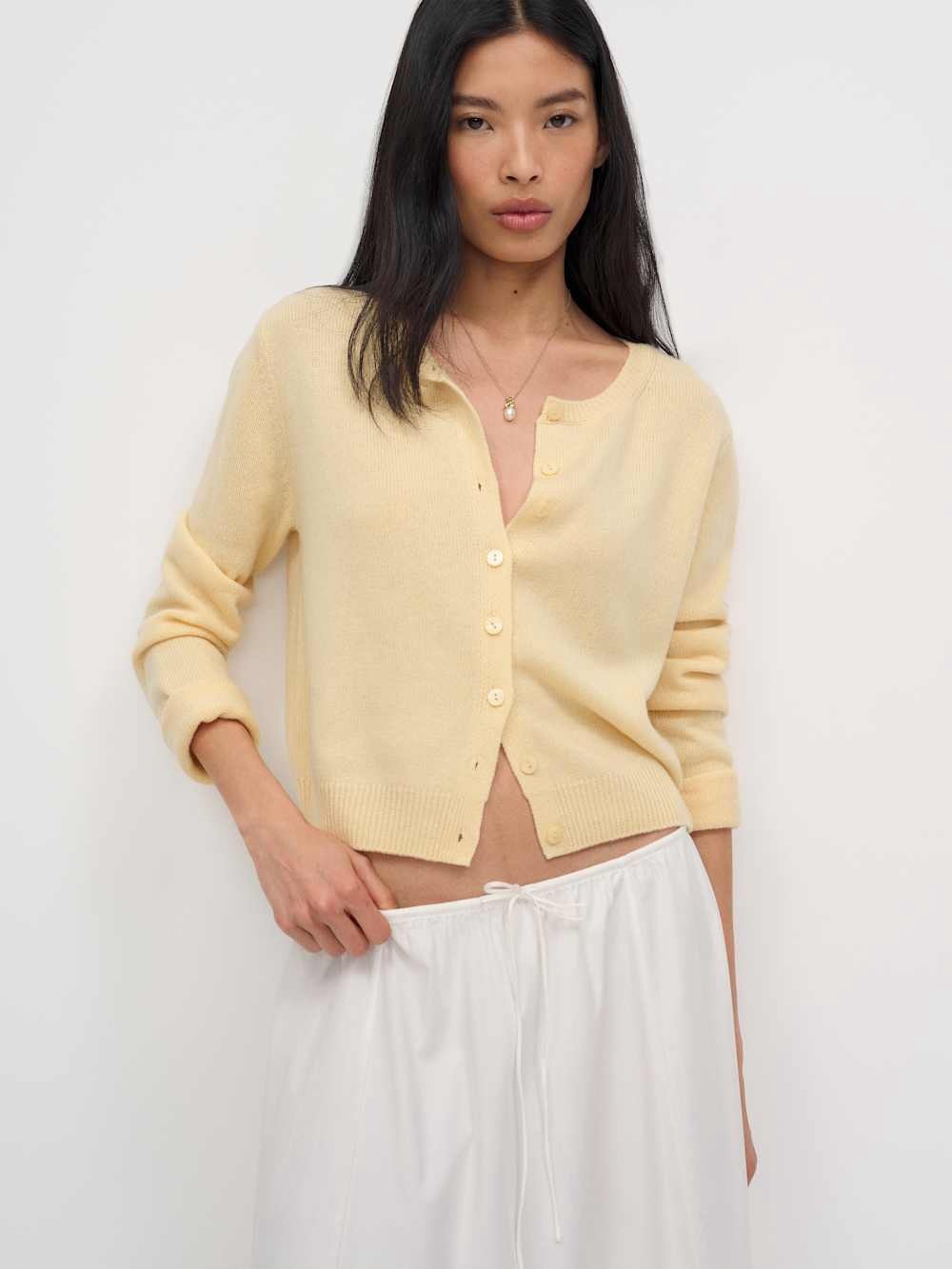 Clara Cashmere Crew Cardigan Parmesan